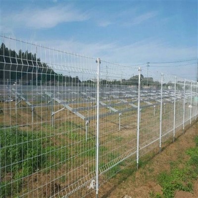 نرده آهنی گالوانیزه برای سیستم خورشیدی