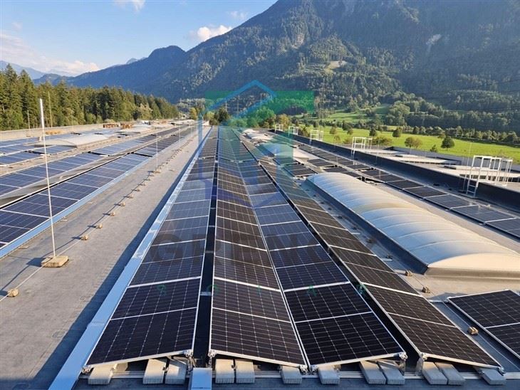 Adjustable Solar Panel Tilt Mount