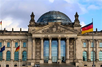 آلمان قوانین را برای تسریع گرمای باتری و ذخیره سازی هیدروژن تسهیل می کند